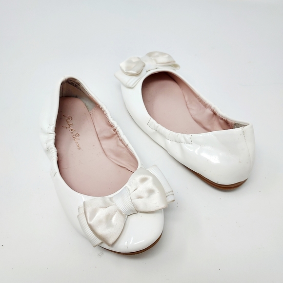 ruby & bloom Other - ⭐️5/$20 Ruby & Bloom White Ballet Flats Size 11.5M